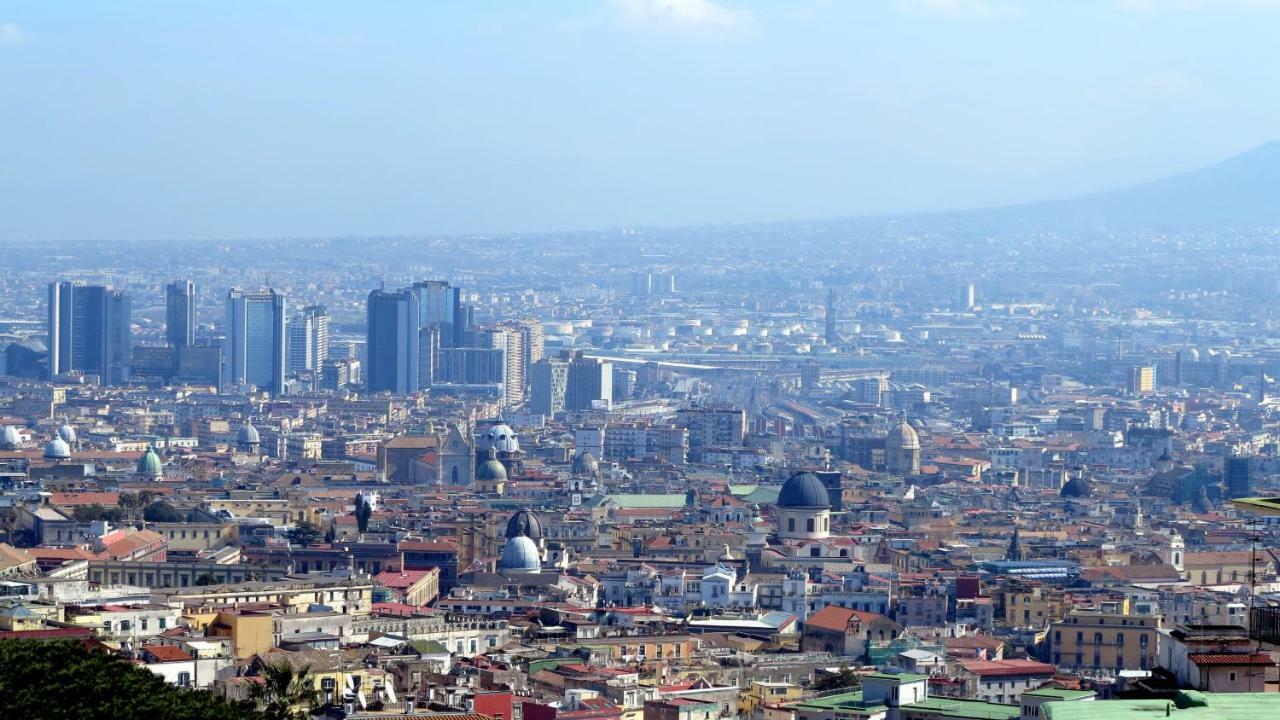 Spacious Panoramic Apartment - Half Way Center-Vomero District Napoli Exterior foto